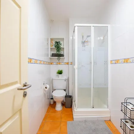 Feriehus Spacious 5 Bedroom House