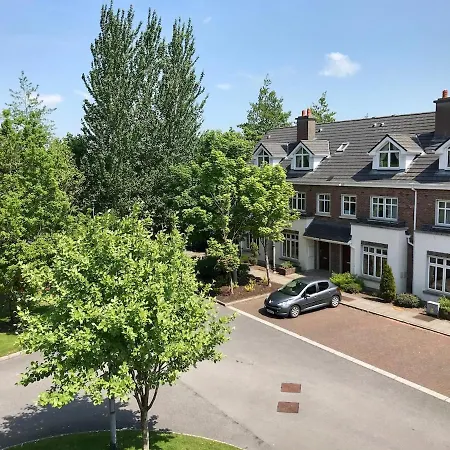 Spacious 5 Bedroom House * Galway