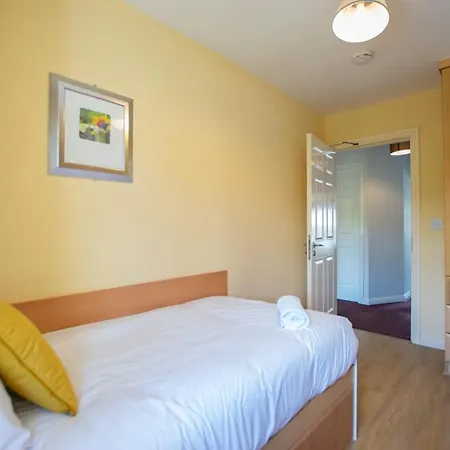 Spacious 5 Bedroom House