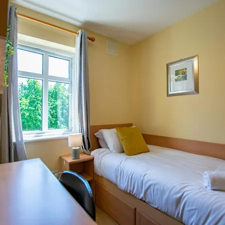 143 - 5br - Sleeps 7 *