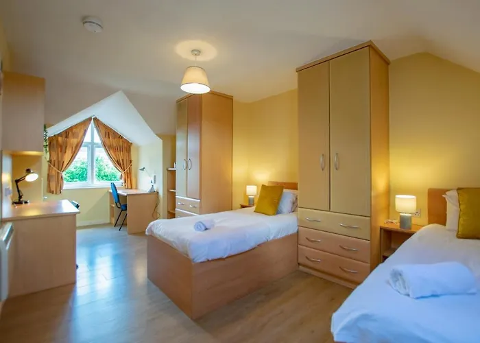 Spacious 5 Bedroom House * 戈尔韦