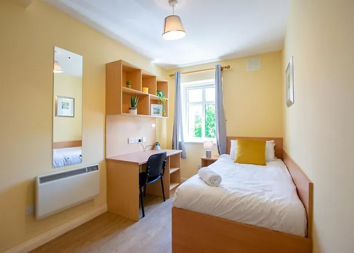 Spacious 5 Bedroom House