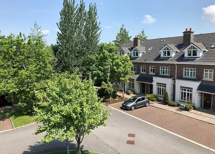 Spacious 5 Bedroom House * ゴールウェイ